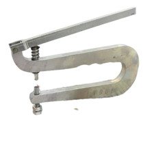 Attrezzo ribattinatrice