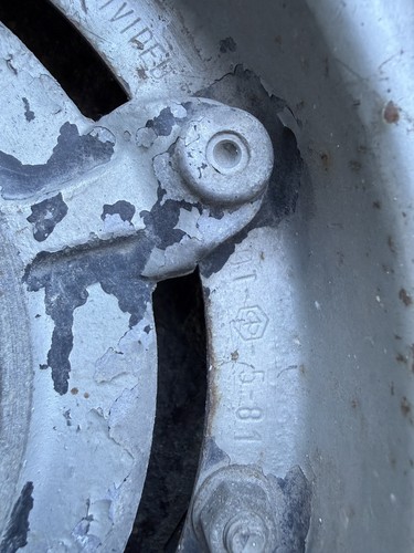 Front wheel hub - piaggio, vespa